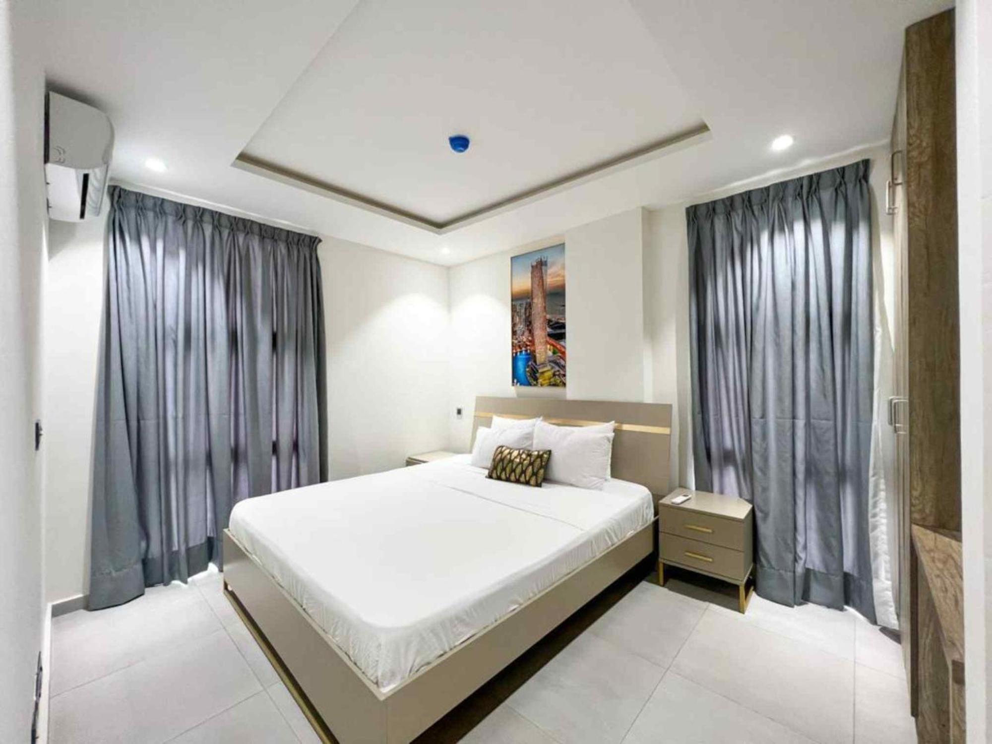 Park Apartments 아크라 외부 사진